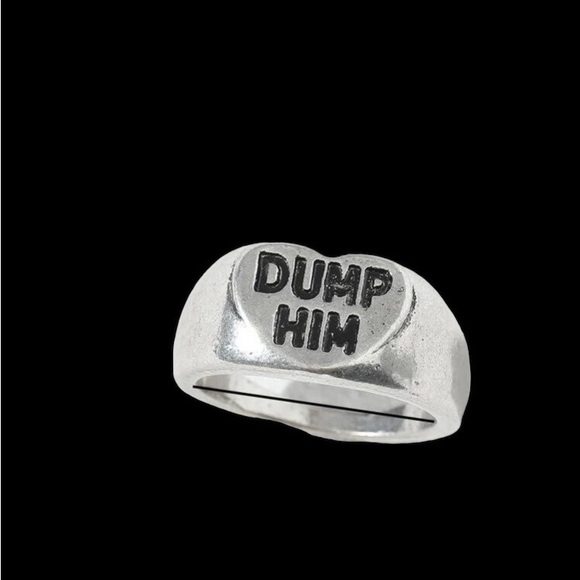 New! ✨DUMP HIM RING✨ - Picture 11 of 11